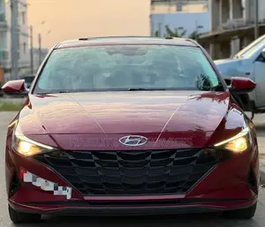 Hyundai Elantra SE 2022 Rouge