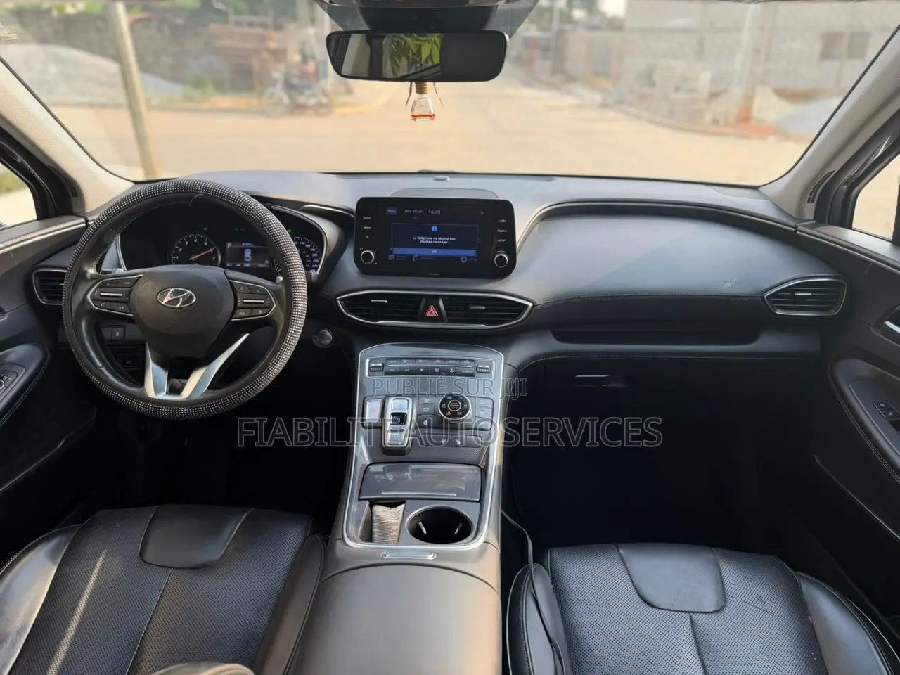 Hyundai Santa Fe SEL 2022 Gris