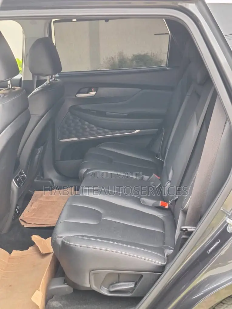 Hyundai Santa Fe Calligraphy 2022 Gris