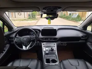 Hyundai Santa Fe Calligraphy 2022 Gris