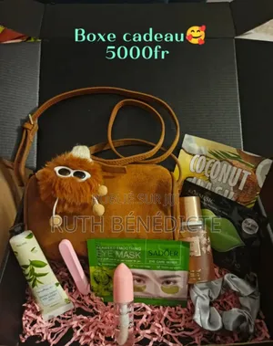 Boxe Cadeau À S'offrir Ou Offrir À Sa Bestie, À Sa Chérie