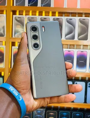Tecno Camon 40 Pro 5G 256 GB Gris