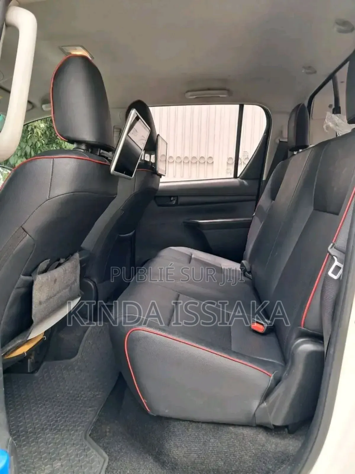 Toyota Hilux 2018 Blanc cassé