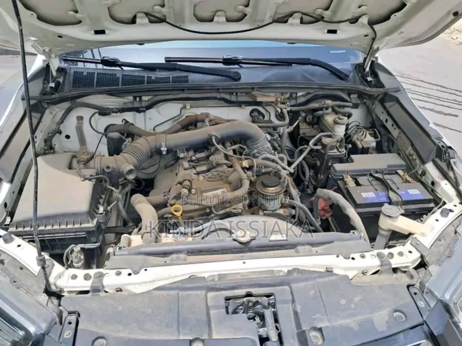 Toyota Hilux 2018 Blanc cassé