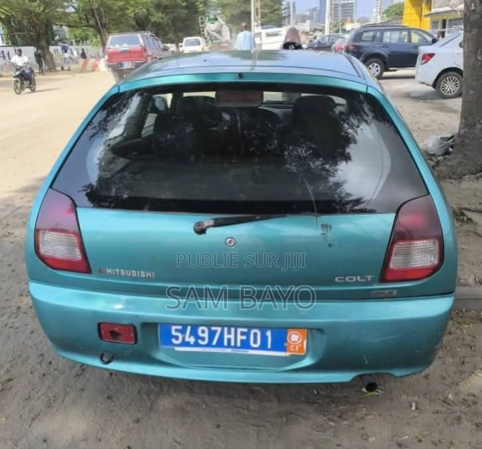 Mitsubishi Colt 2000 Vert