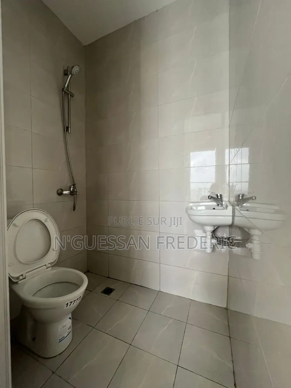 À Louer Bureau Open-Space 486m2 Marcory Zone Boulevard FHB