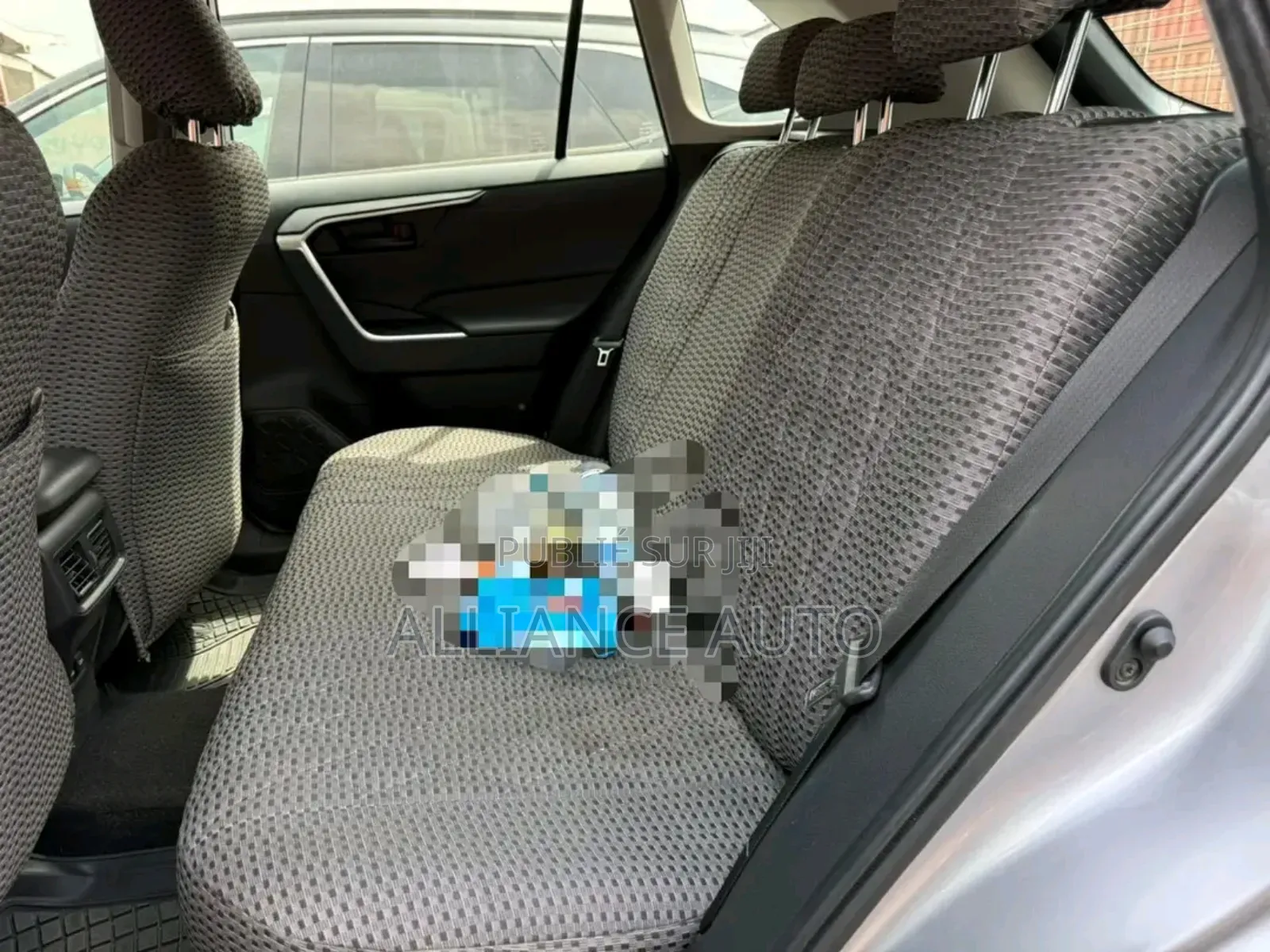 Toyota RAV4 2024 Gris