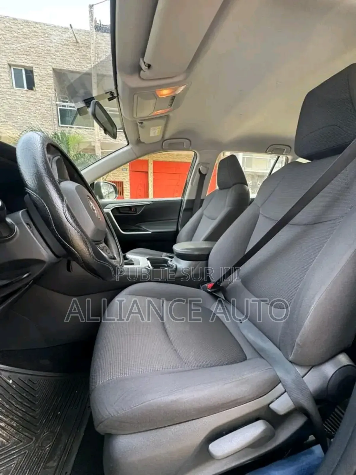 Toyota RAV4 2019 Noir