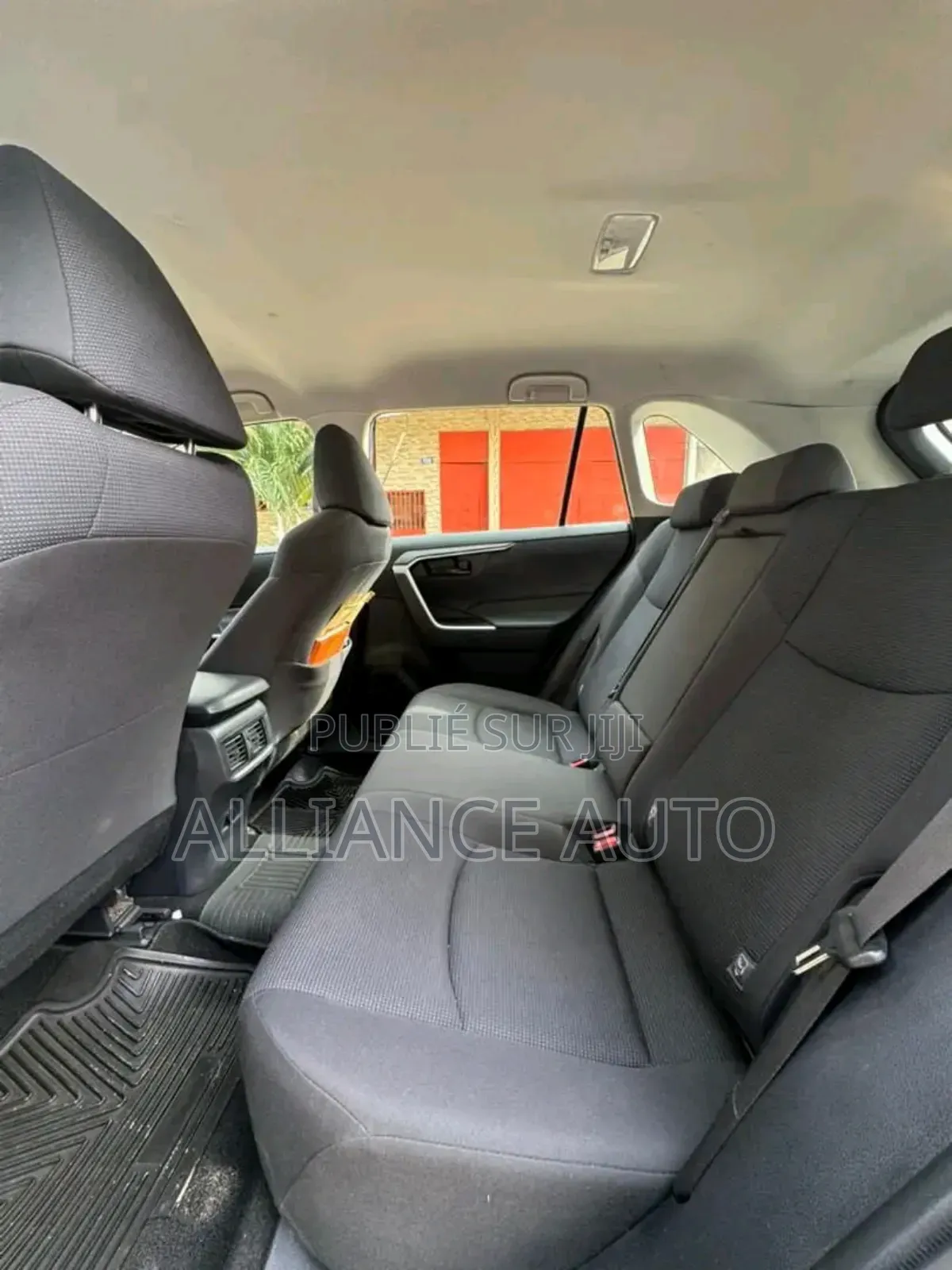 Toyota RAV4 2019 Noir