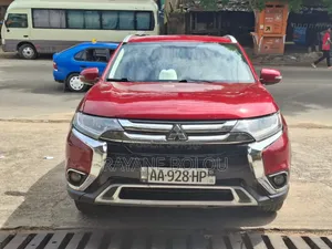 Mitsubishi Outlander 2.0 PHEV AWD 2019 Rouge