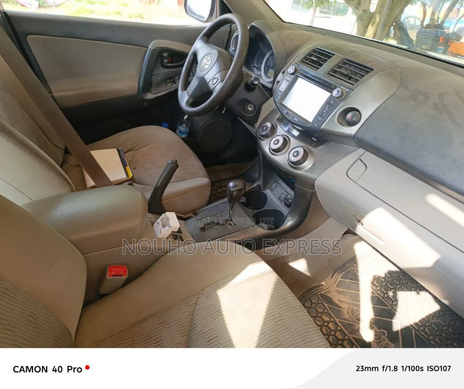 Toyota RAV4 2009 Blanc