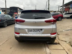 Hyundai Tucson 2017 Gris