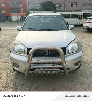 Toyota RAV4 Automatic 2003 Gris