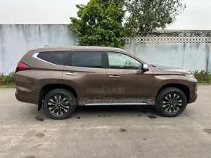 Mitsubishi Pajero 2021 Marron