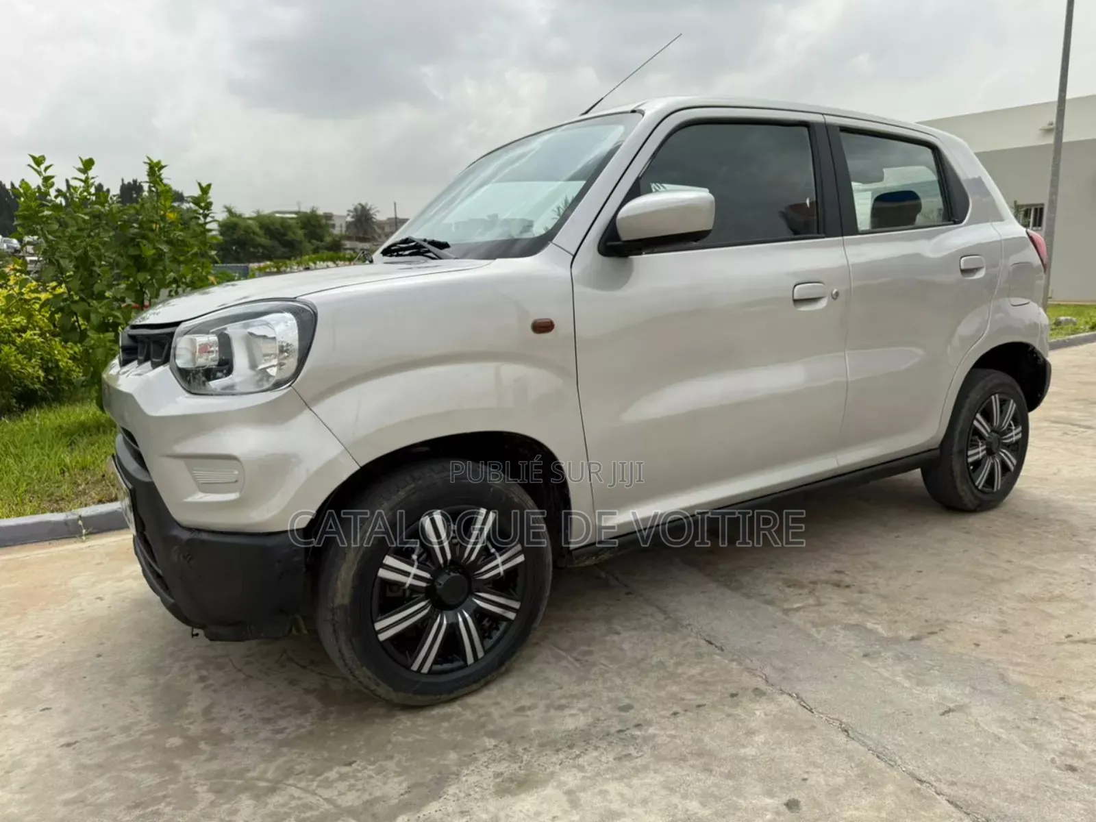 Suzuki S-Presso 2025 Gris