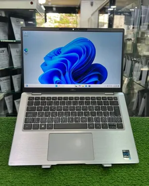 Nouveau Dell Latitude 7420 16GB Intel Core I7 SSD 512GB
