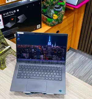 Nouveau Dell Latitude 7420 16GB Intel Core I7 SSD 512GB