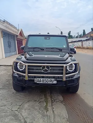 Nouveau Mercedes-Benz G-Class G 500 2023 Noir