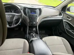 Hyundai Santa Fe SE Ultimate AWD 2018 Noir