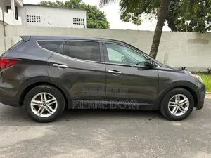 Hyundai Santa Fe SE Ultimate AWD 2018 Noir