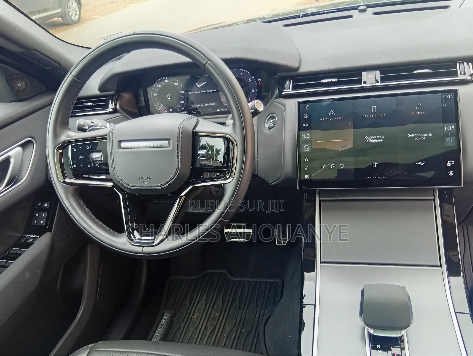 Nouveau Land Rover Range Rover Velar Dynamic SE 2024 Gris