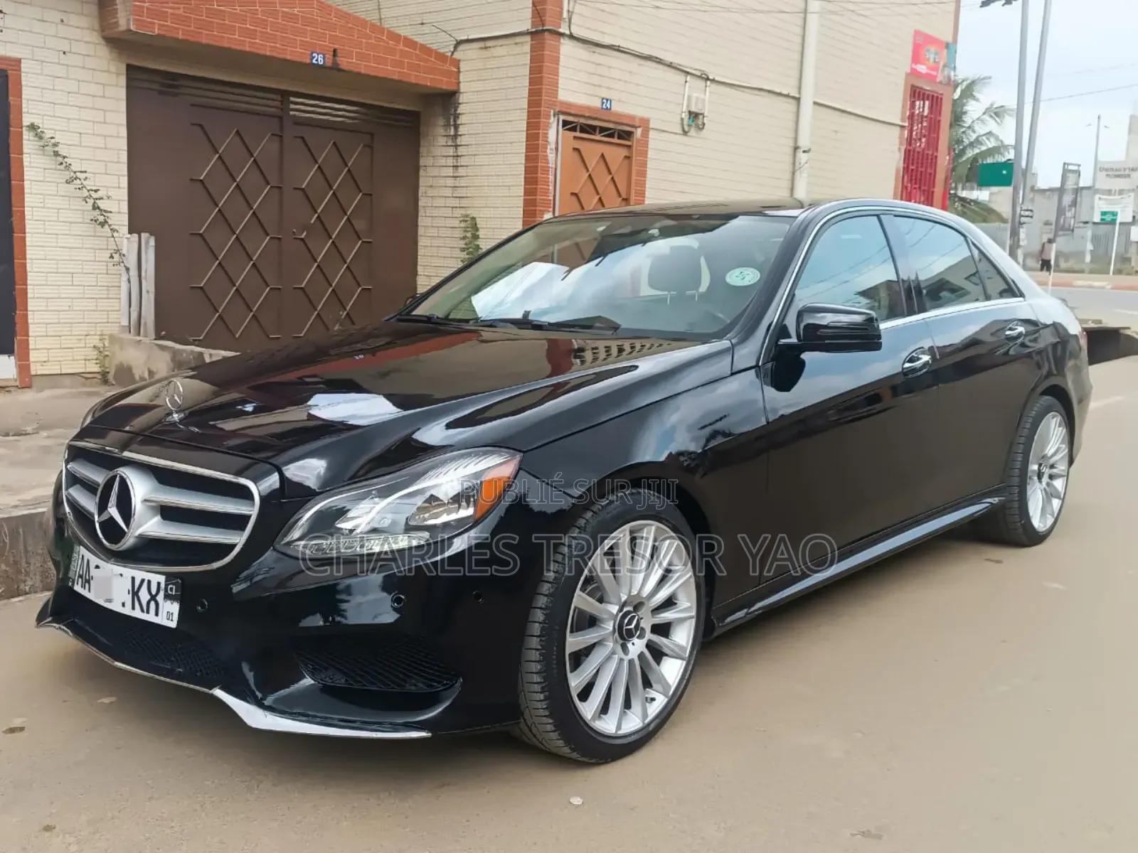 Mercedes-Benz E350 Base 4Matic Sedan AWD (3.5L 6cyl 7A) 2016 Noir
