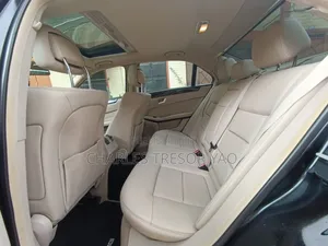 Mercedes-Benz E350 Base 4Matic Sedan AWD (3.5L 6cyl 7A) 2016 Noir