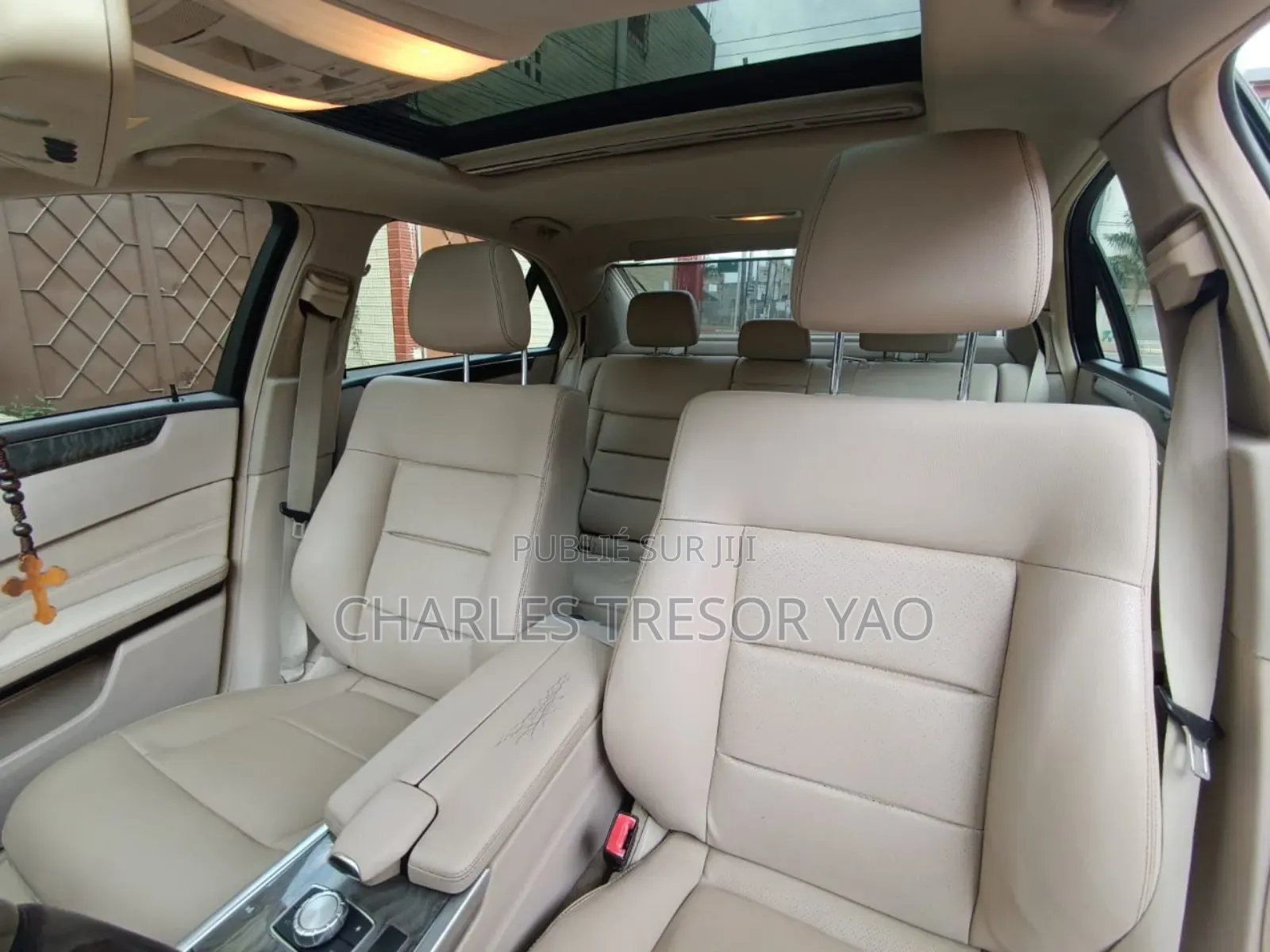 Mercedes-Benz E350 Base 4Matic Sedan AWD (3.5L 6cyl 7A) 2016 Noir