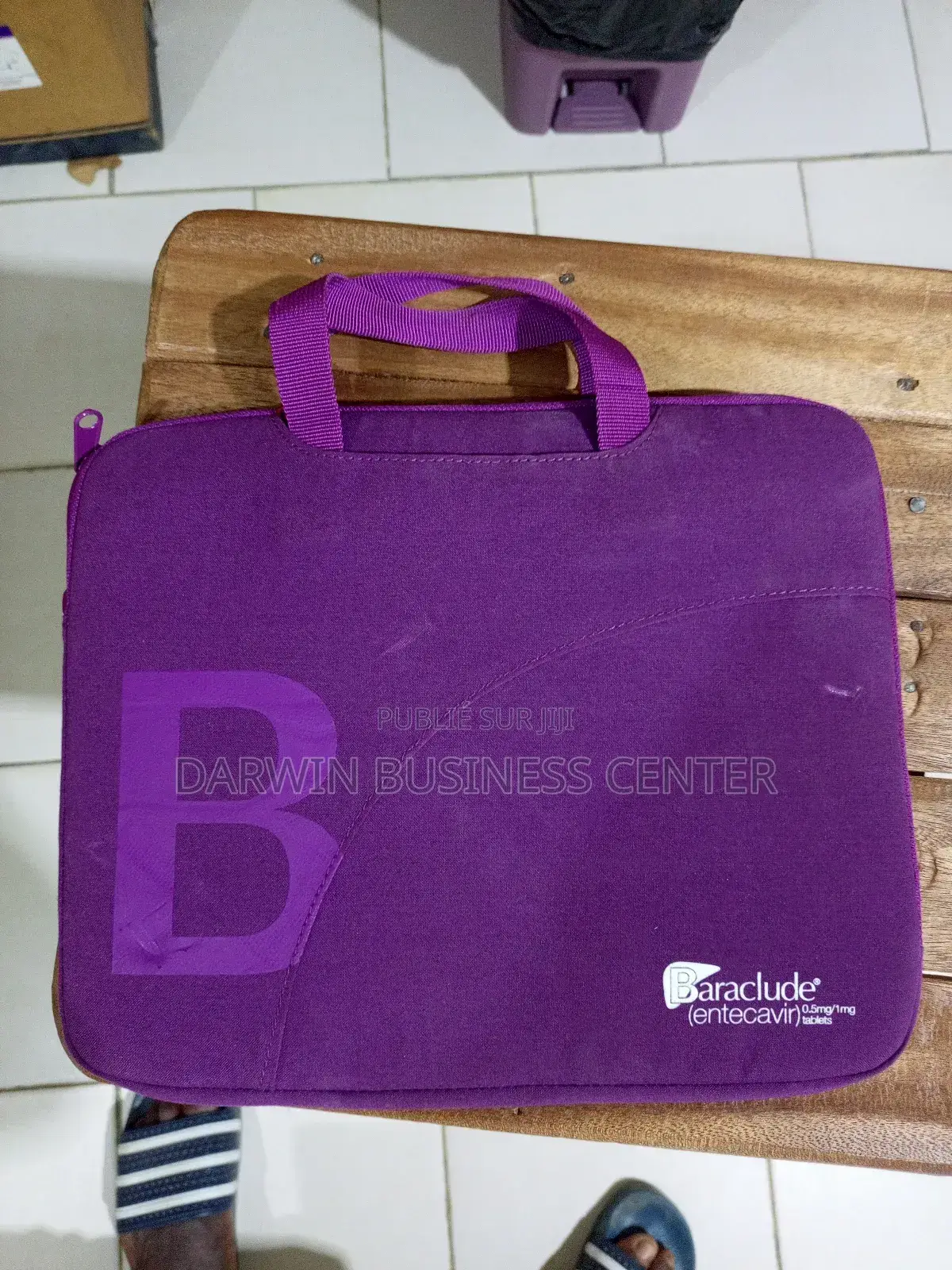 Ordinateur portable Lenovo IdeaPad 100 2GB Intel Core 2 Quad HDD 500GB