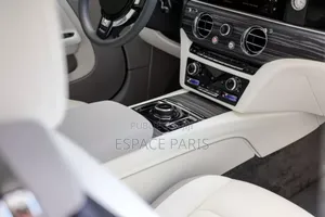 Nouveau Rolls-Royce Spectre Base AWD 2024 Blanc