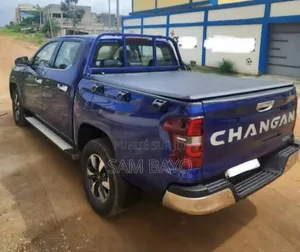 Changan Hunter Plus 2.0 Petrol 4x4 2022 Bleu