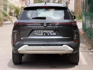 Suzuki Grand Vitara 2025 Gris