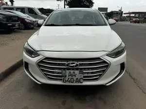 Hyundai Elantra 2018 Blanc
