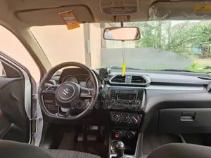 Suzuki Dzire 2020 Blanc