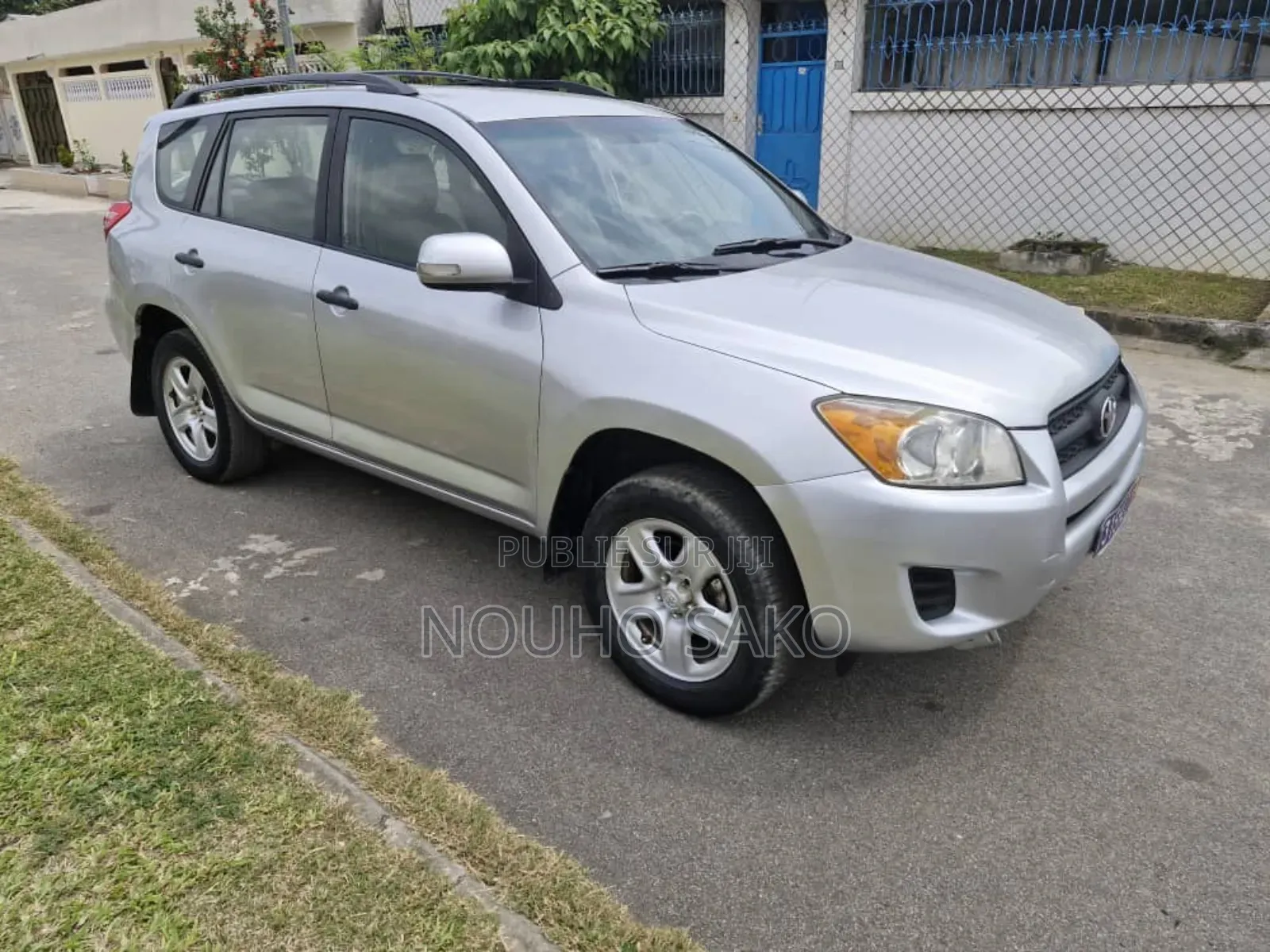 Toyota RAV4 2010 Gris