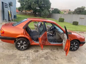 Toyota Corolla 2002 Orange