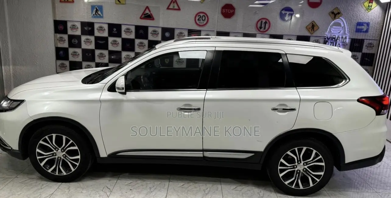 Mitsubishi Outlander 2017 Blanc