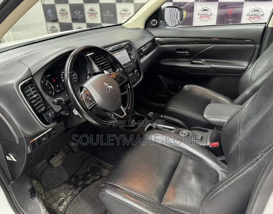 Mitsubishi Outlander 2017 Blanc