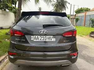 Hyundai Santa Fe 2018 Gris