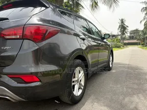 Hyundai Santa Fe 2018 Gris