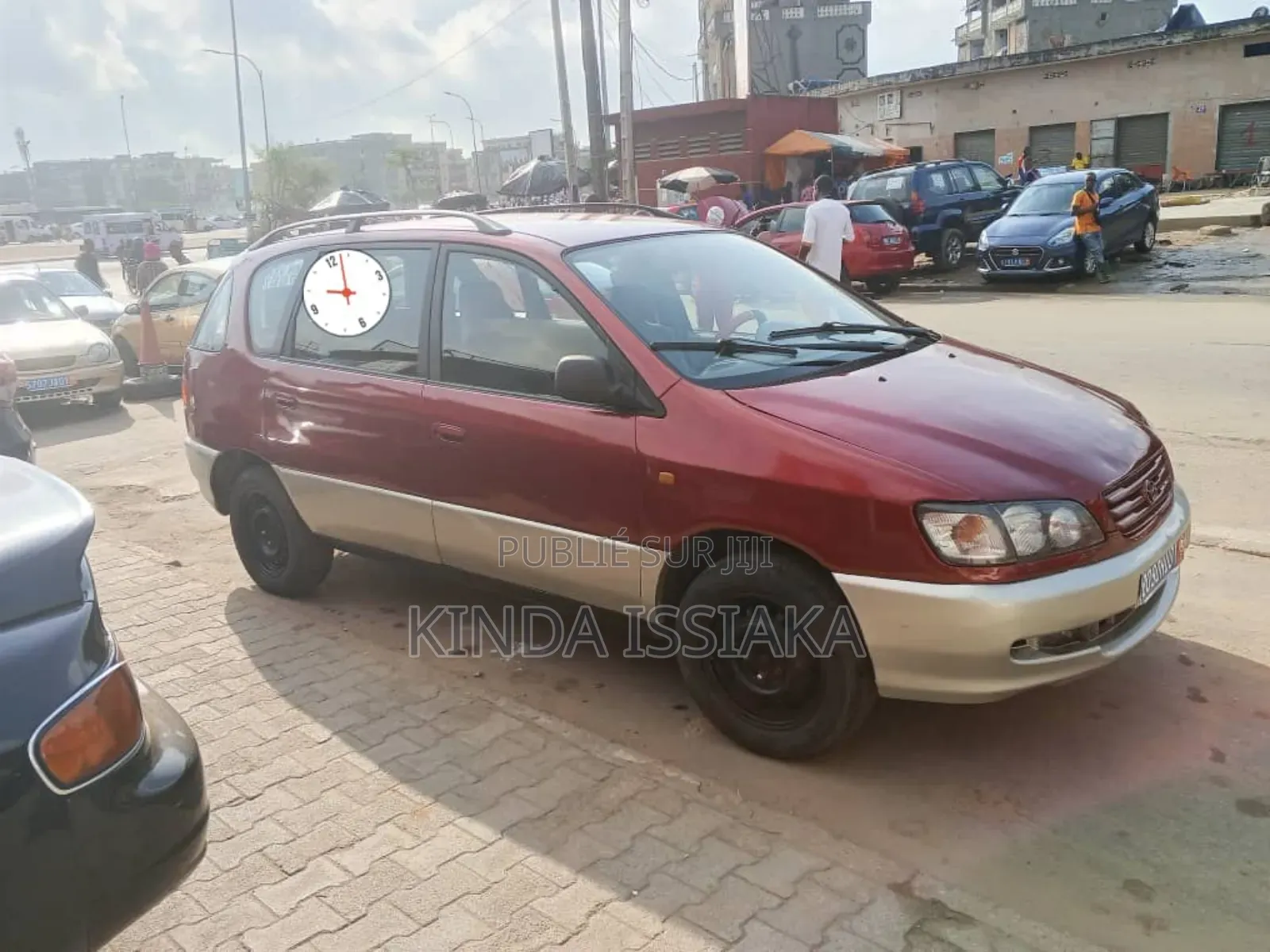 Toyota Picnic 2000 Rouge