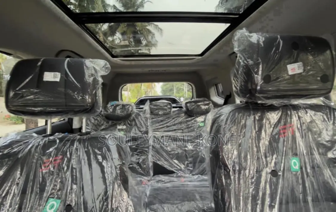 Nouveau Jetour T2 1.5 Hybrid AWD 2025 Gris