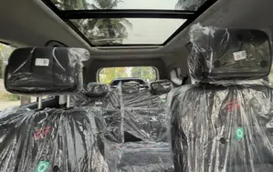 Nouveau Jetour T2 1.5 Hybrid AWD 2025 Gris