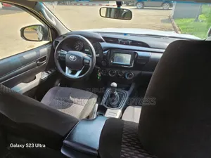 Toyota Hilux 2021 Blanc