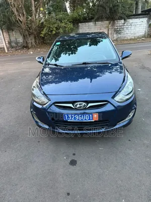 Hyundai Accent SE Sedan 2016 Bleu