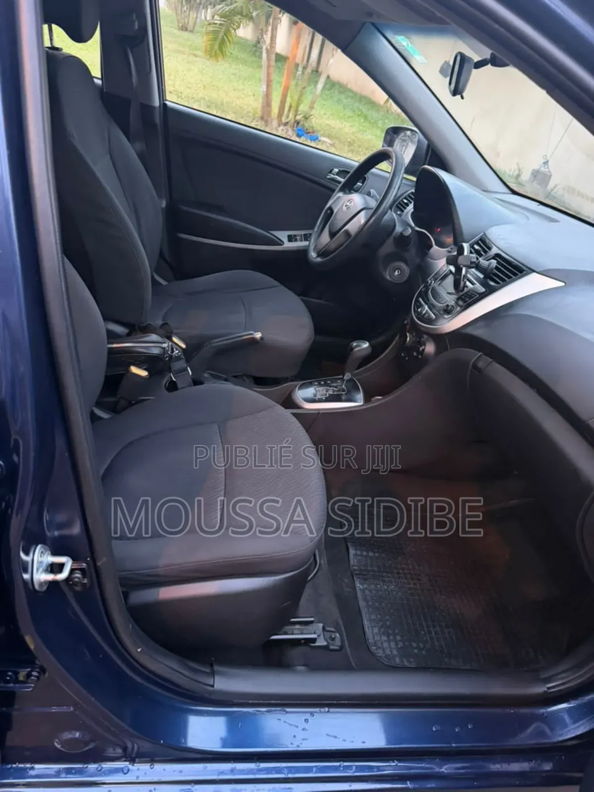 Hyundai Accent SE Sedan 2016 Bleu