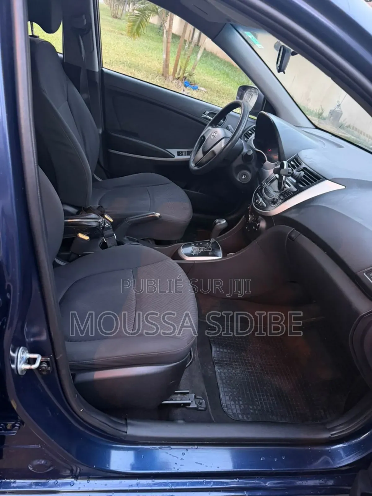 Hyundai Accent SE Sedan 2016 Bleu