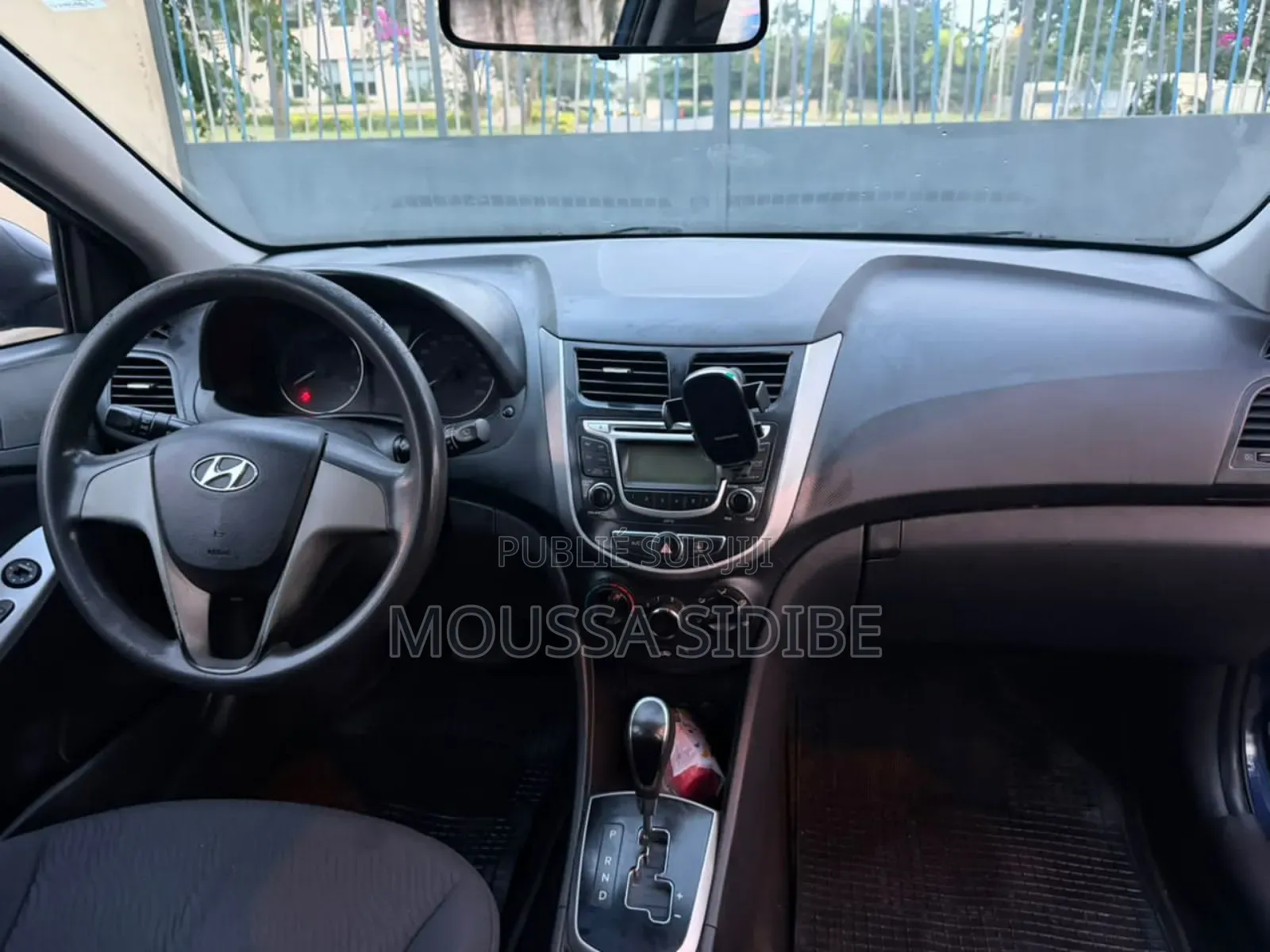 Hyundai Accent SE Sedan 2016 Bleu