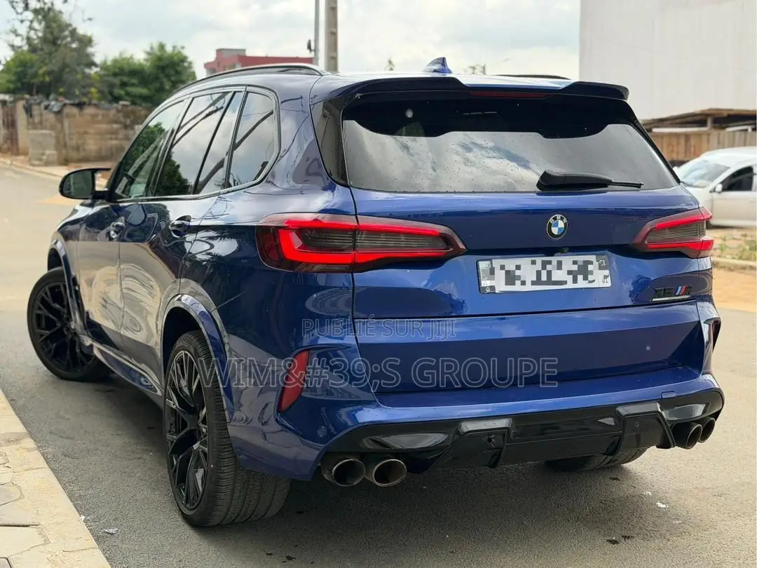Nouveau BMW X5 M 2023 Bleu