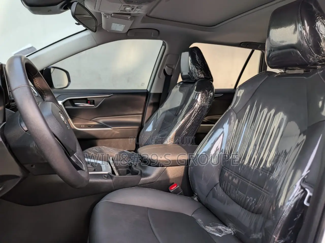 Toyota RAV4 XLE 2021 Blanc